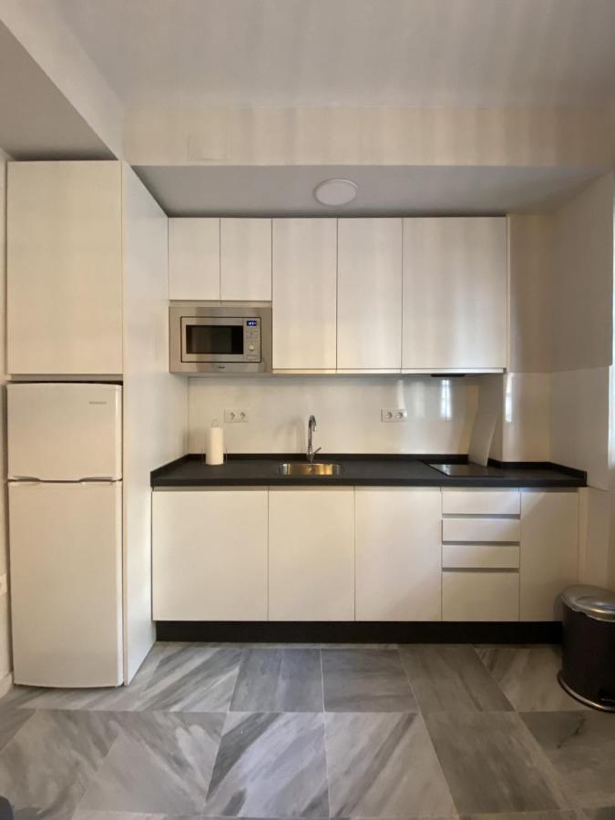 Ferienwohnung Quattro Triana En Salado Sevilla Exterior foto