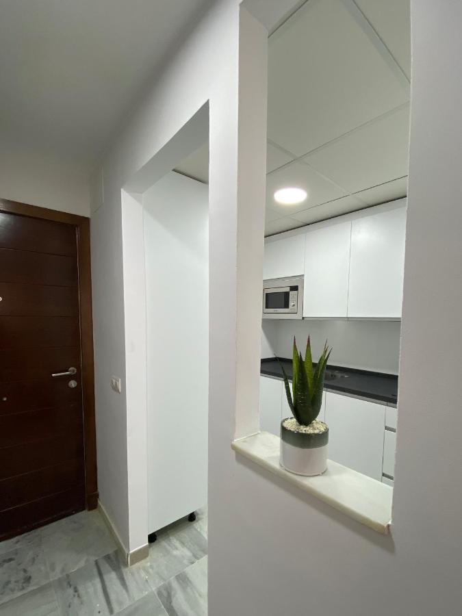 Ferienwohnung Quattro Triana En Salado Sevilla Exterior foto
