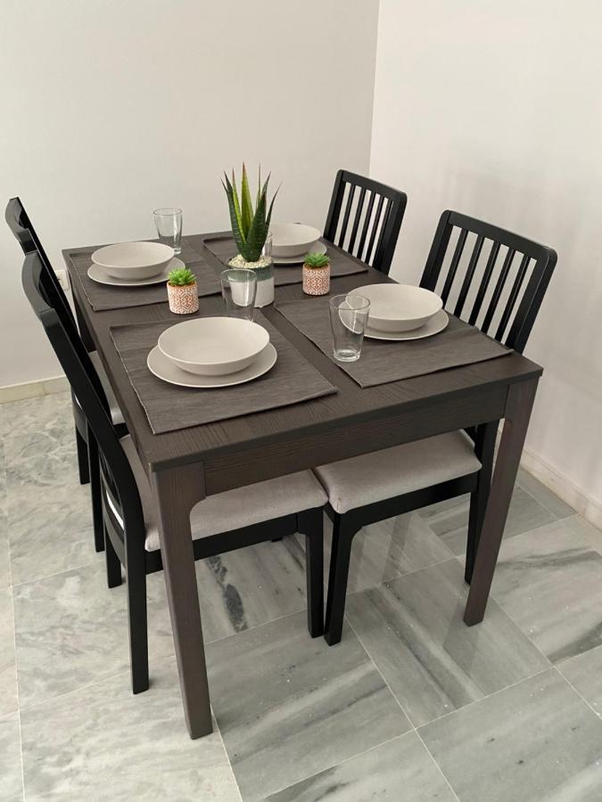 Ferienwohnung Quattro Triana En Salado Sevilla Exterior foto