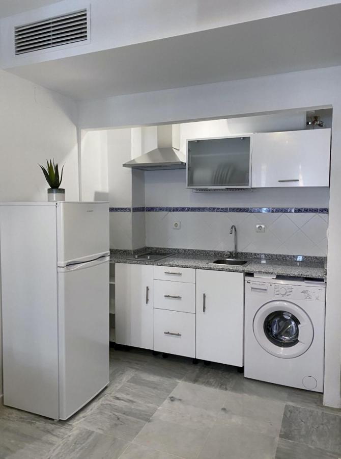 Ferienwohnung Quattro Triana En Salado Sevilla Exterior foto